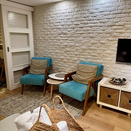 ベオグラードCozy Havenアパートメント エクステリア 写真